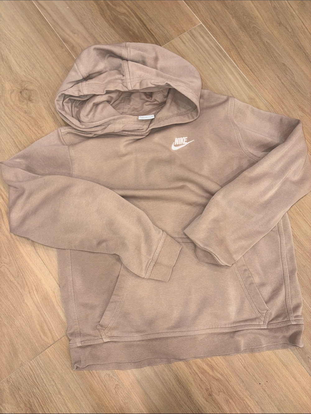 Nike Kids Pullover Hoodie in Taupe